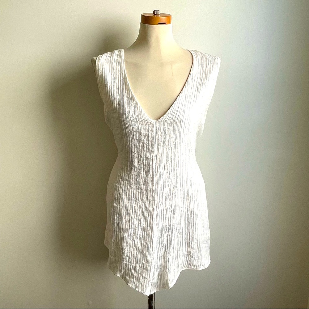 Gianni Bini White Crinkle Adjustable Shorts Romper V-Neck Beach Coverup Large